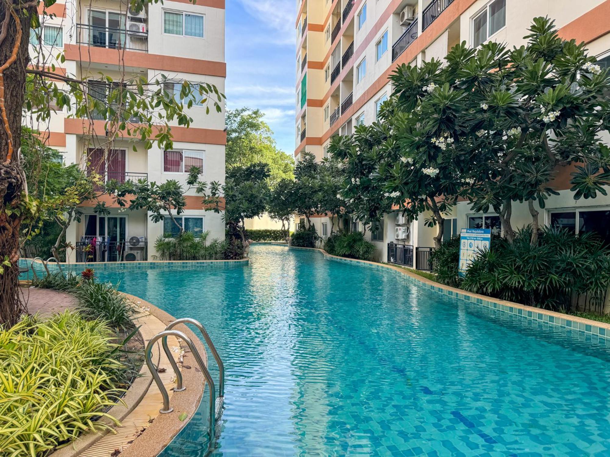卧室直达泳池 全网最低价 到中天海滩5分钟 Jomtien Beach Buitenkant foto